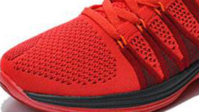 鞋材面料激光裁剪機(jī)與機(jī)械沖壓的對比