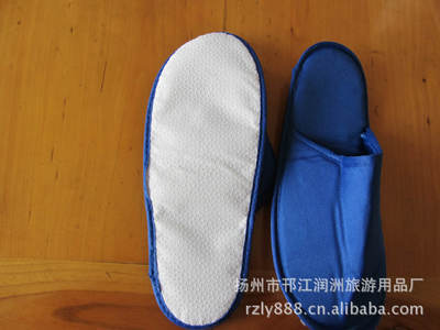 航空拖鞋定制加工批發(fā) 優(yōu)質(zhì)材質(zhì)與及時(shí)交貨的可靠選擇